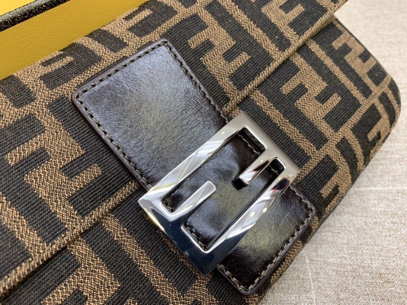 F**di baguette bags 4222c-0114