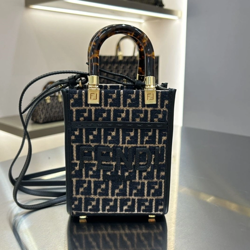 F**di top handle bags 4222c-0132