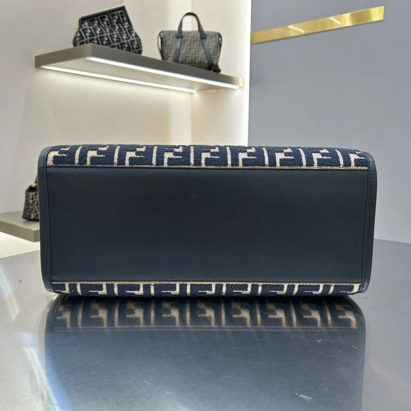 F**di shopping bags 4222c-0133