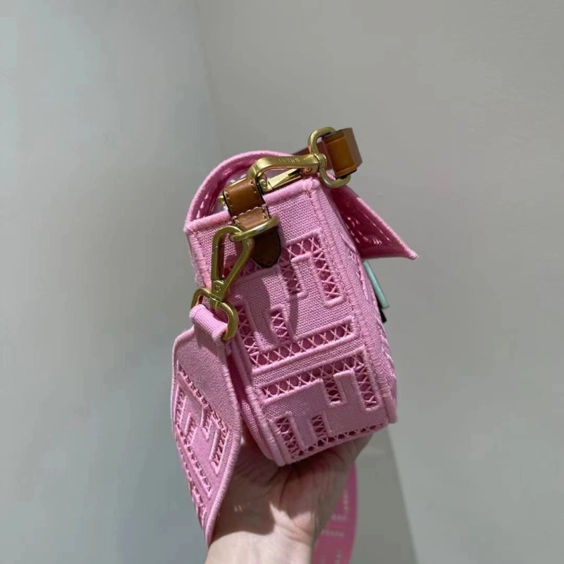 F**di baguette bags 4222c-0134