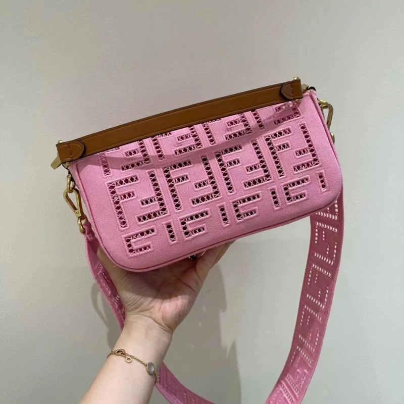 F**di baguette bags 4222c-0134
