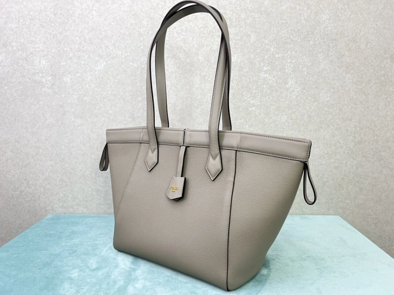 F**di shopping bags 4222c-0146