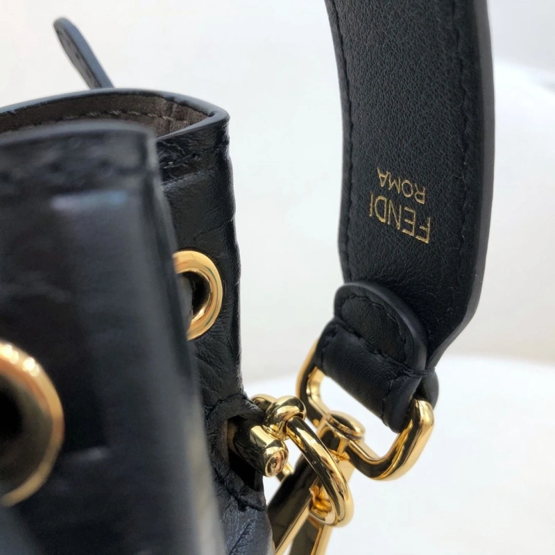 F**di bucket bags 4222c-0170