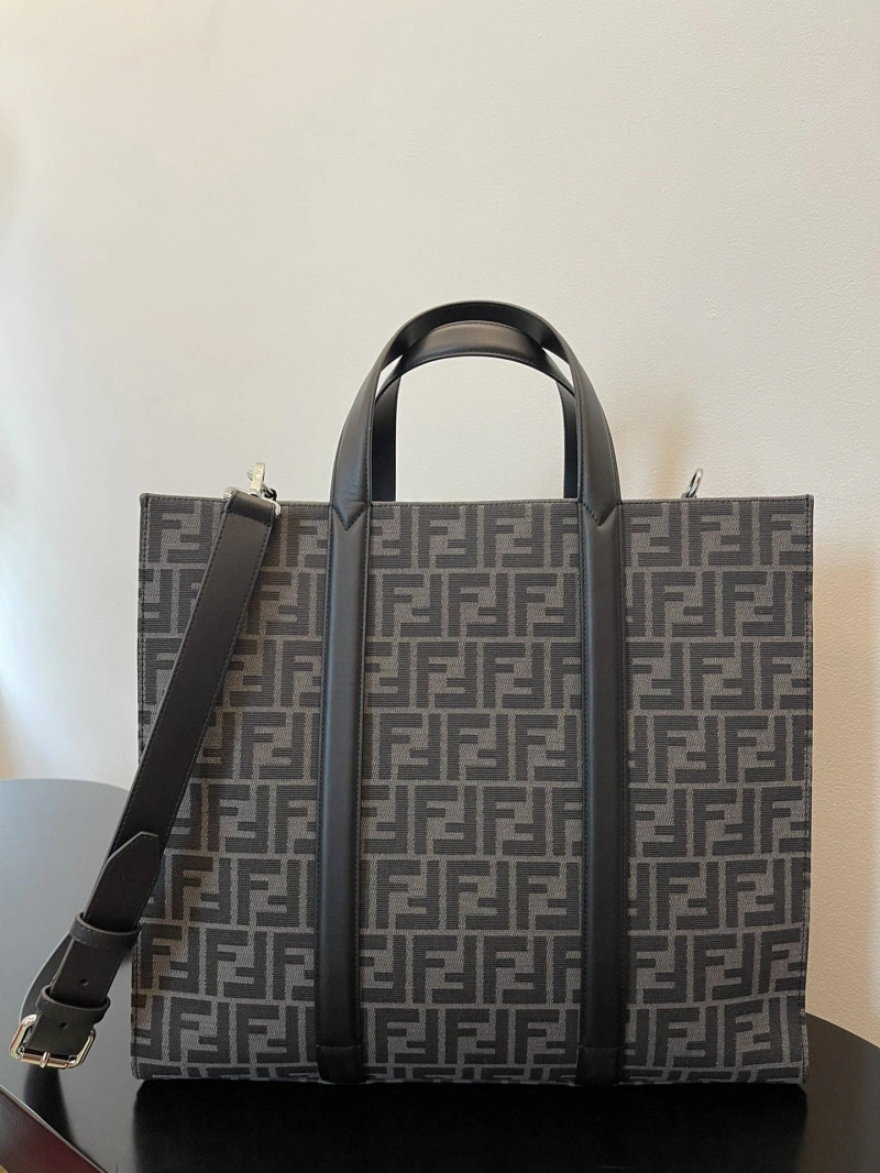 F**di shopping bags 4222c-0203