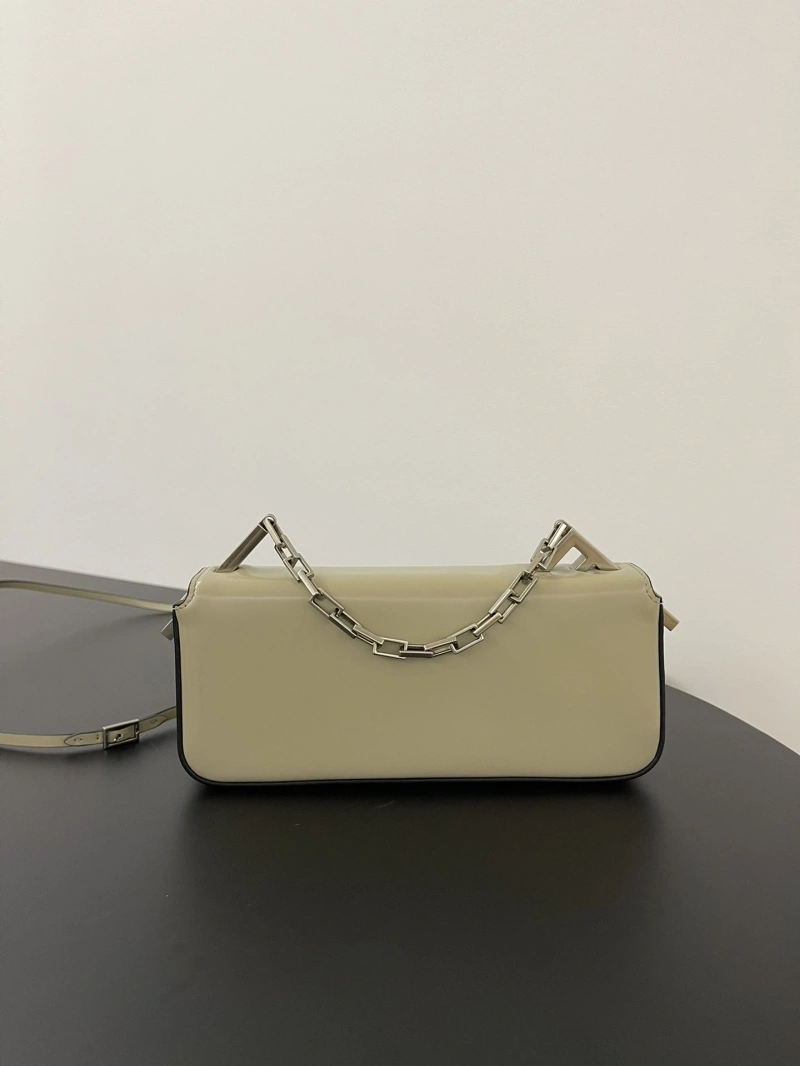 F**di top handle bags 4222c-0207