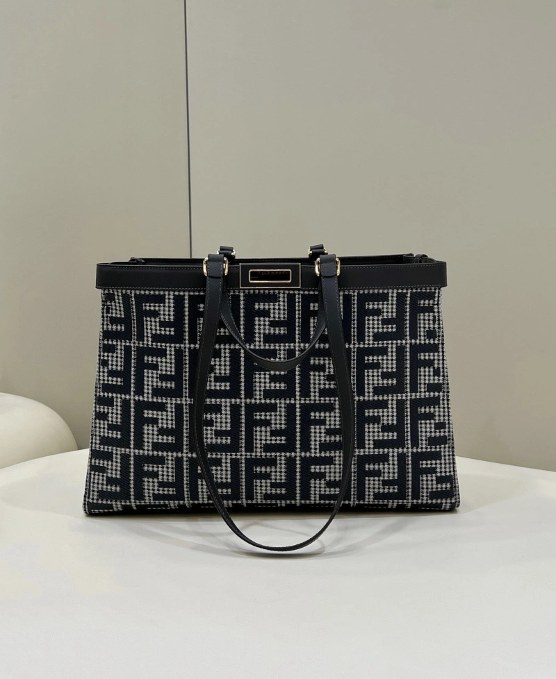 F**di shopping bags 4222c-0213