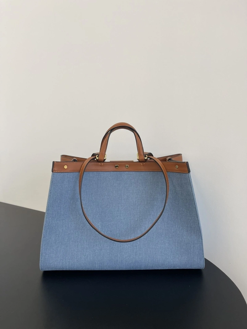 F**di shopping bags 4222c-0229