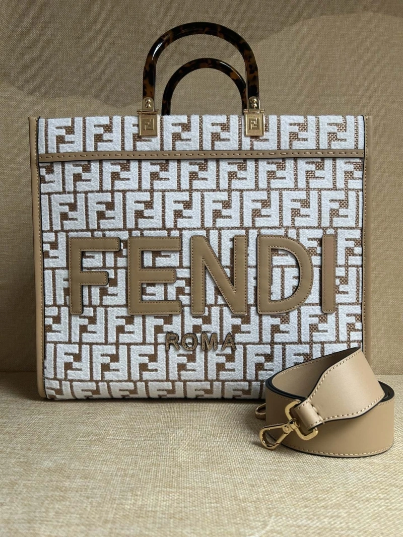 F**di shopping bags 4222c-0254