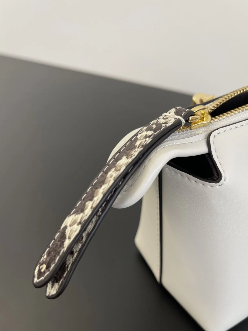 F**di top handle bags 4222c-0256