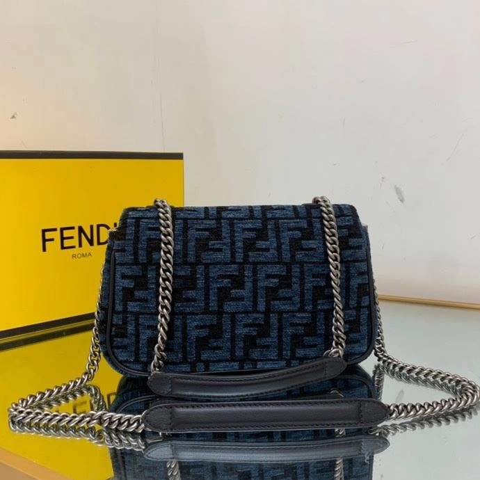 F**di baguette bags 4222c-0274
