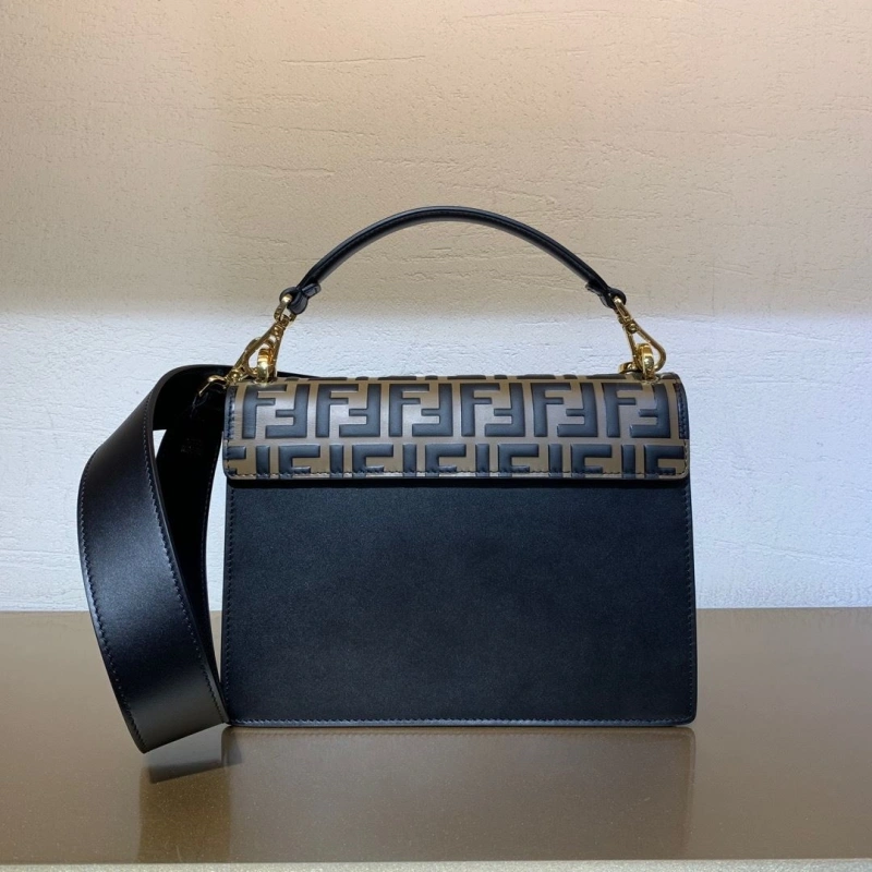 F**di baguette bags 4222c-0277