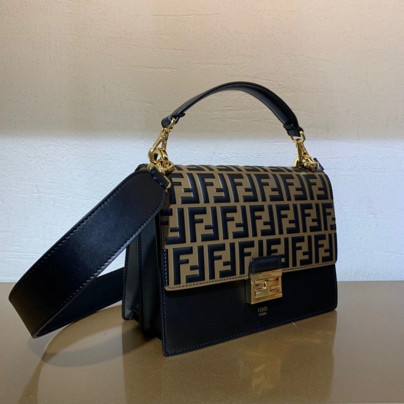 F**di baguette bags 4222c-0277