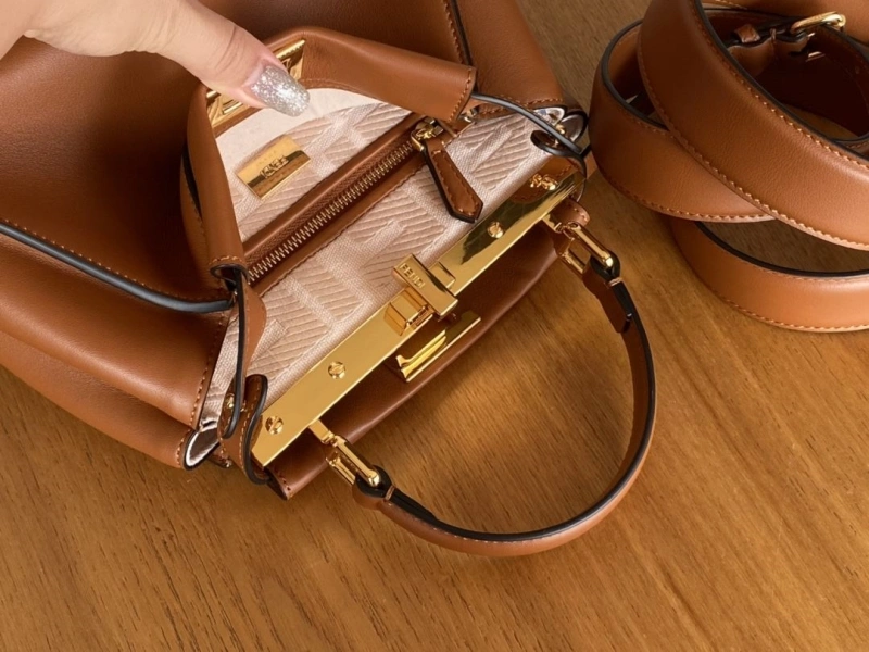 F**di top handle bags 4222c-0337
