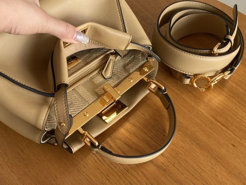 F**di top handle bags 4222c-0338