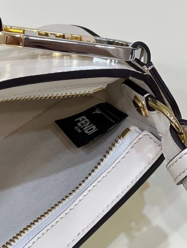 F**di top handle bags 4222c-0360