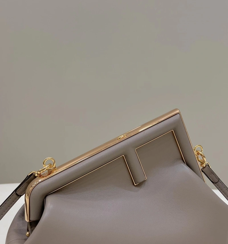 F**di first bags 4222c-0377