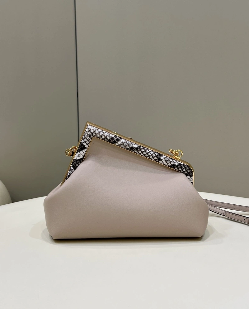 F**di first bags 4222c-0378