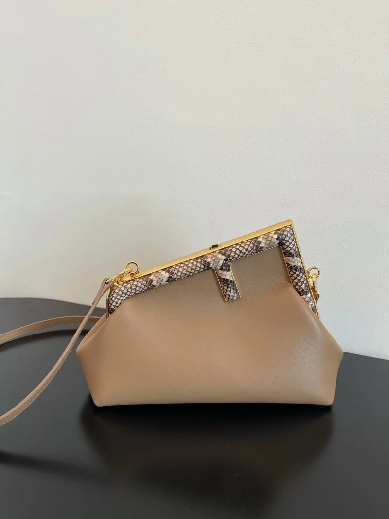 F**di first bags 4222c-0379
