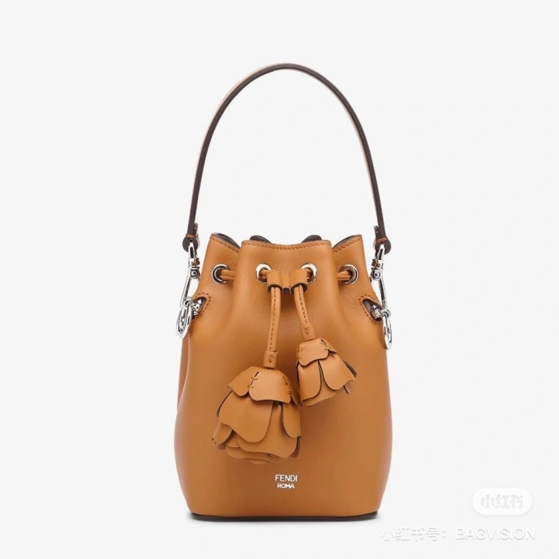 F**di bucket bags 4222c-0382
