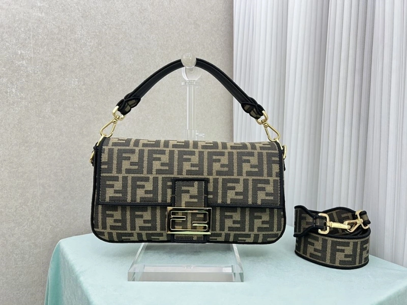 F**di baguette bags 4222c-0388