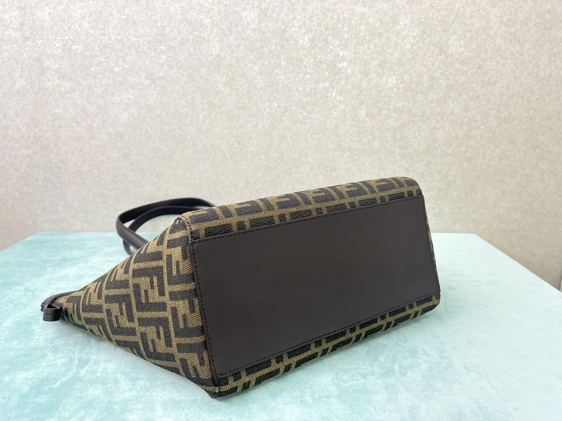 F**di shopping bags 4222c-0395