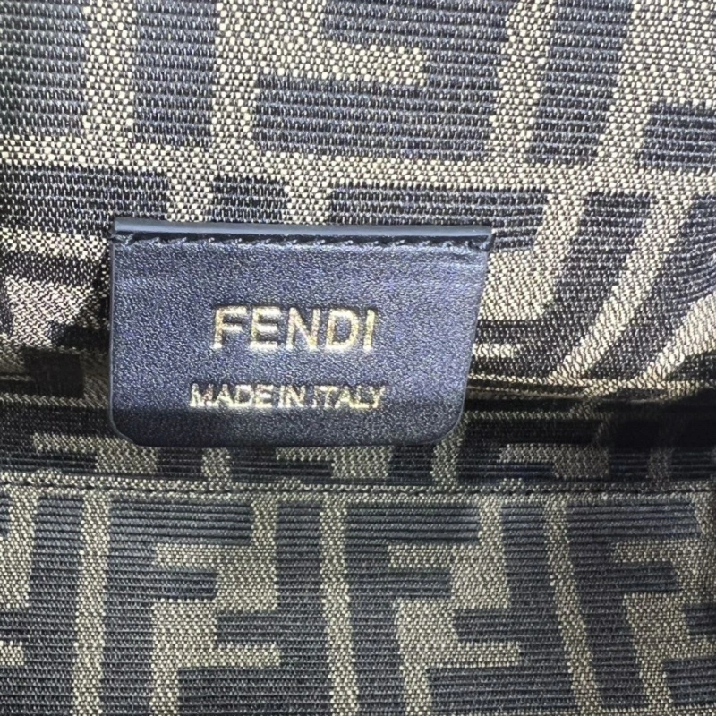 F**di first bags 4222c-0397