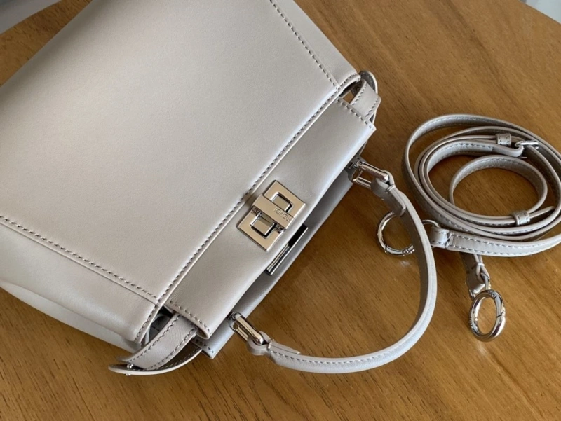 F**di top handle bags 4222c-0416