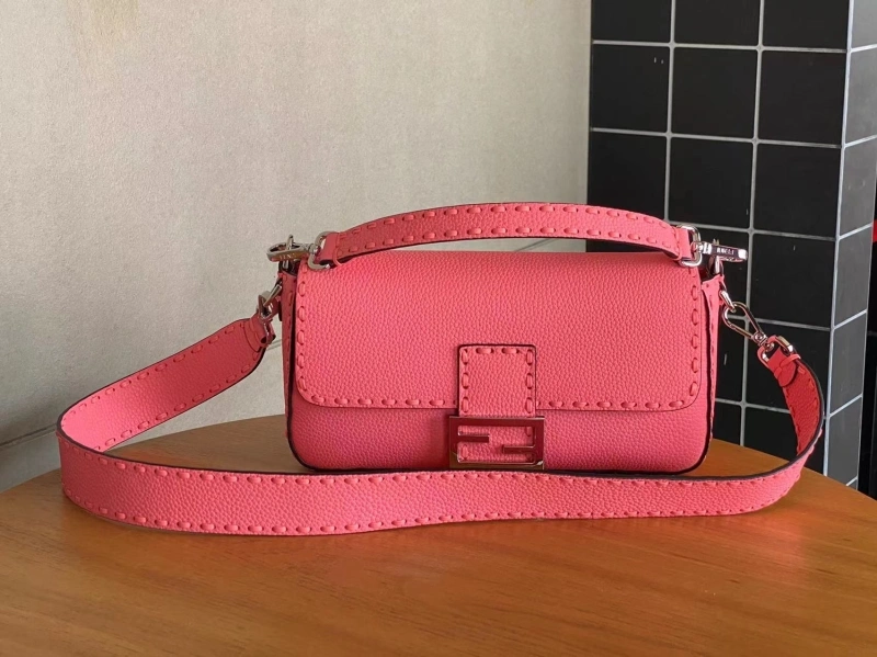 F**di baguette bags 4222c-0443