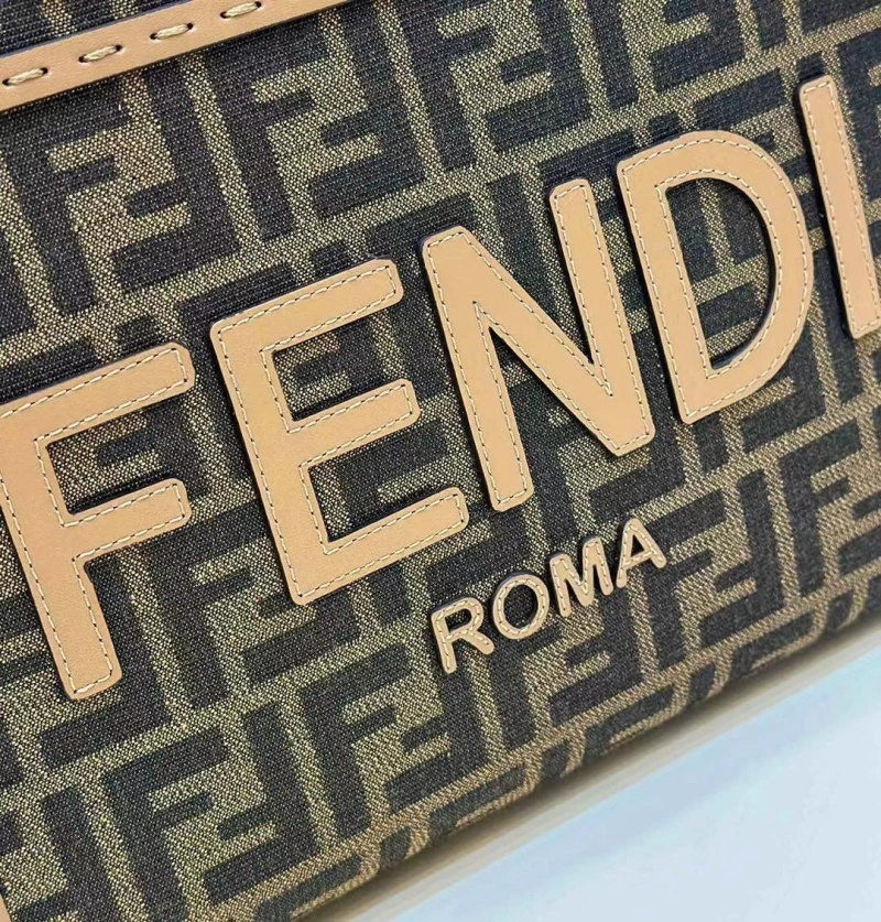 F**di shopping bags 4222c-0447