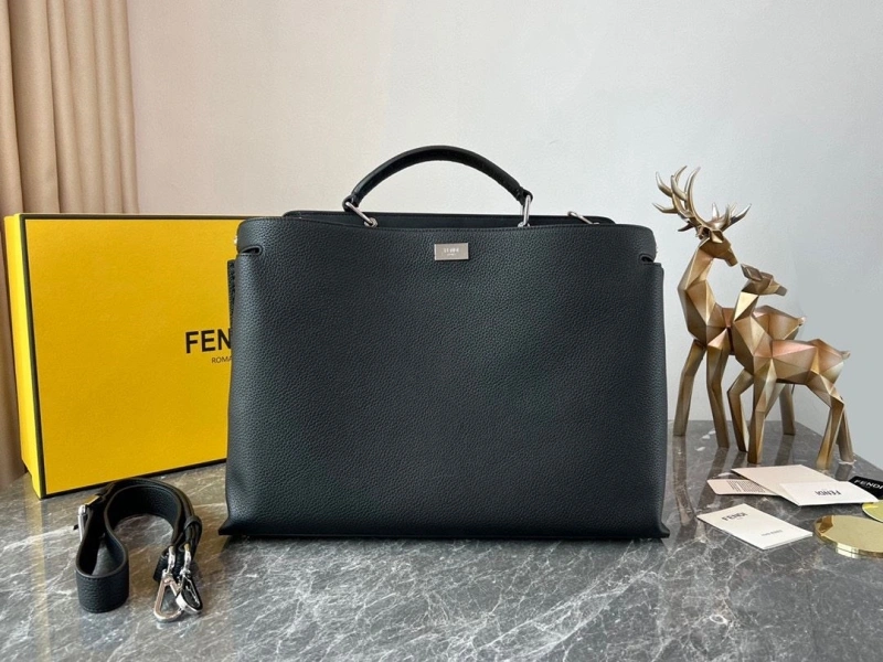 F**di shopping bags 4222c-0491