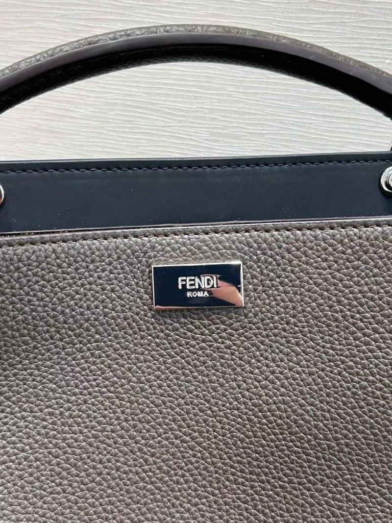 F**di shopping bags 4222c-0494