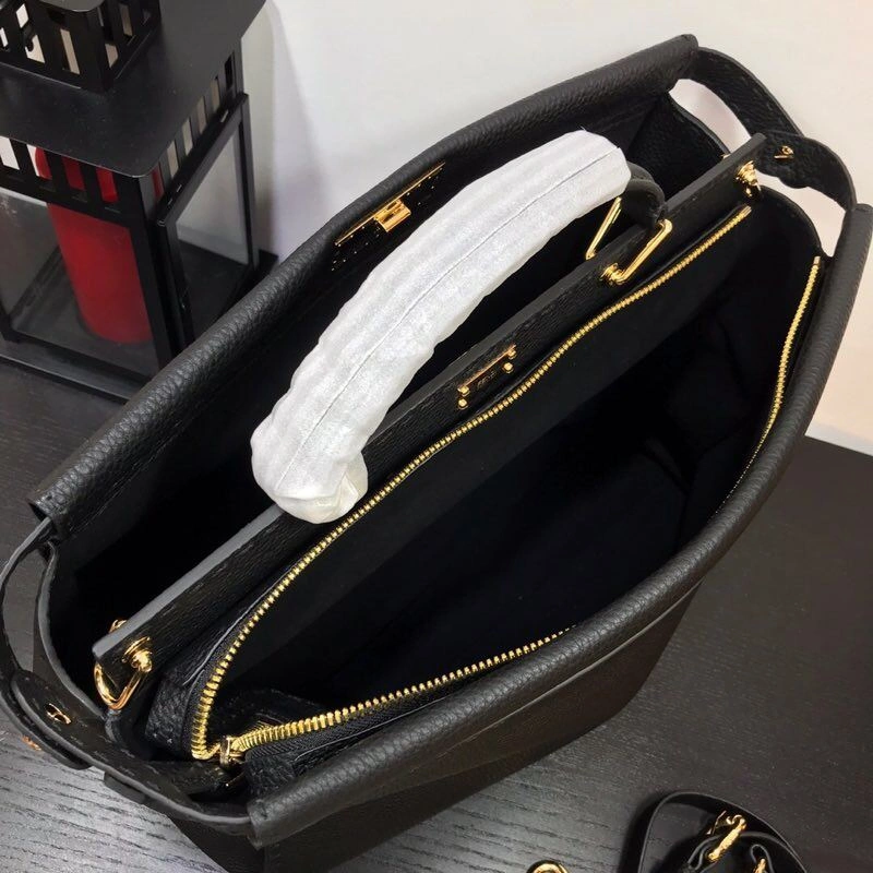 F**di shopping bags 4222c-0497