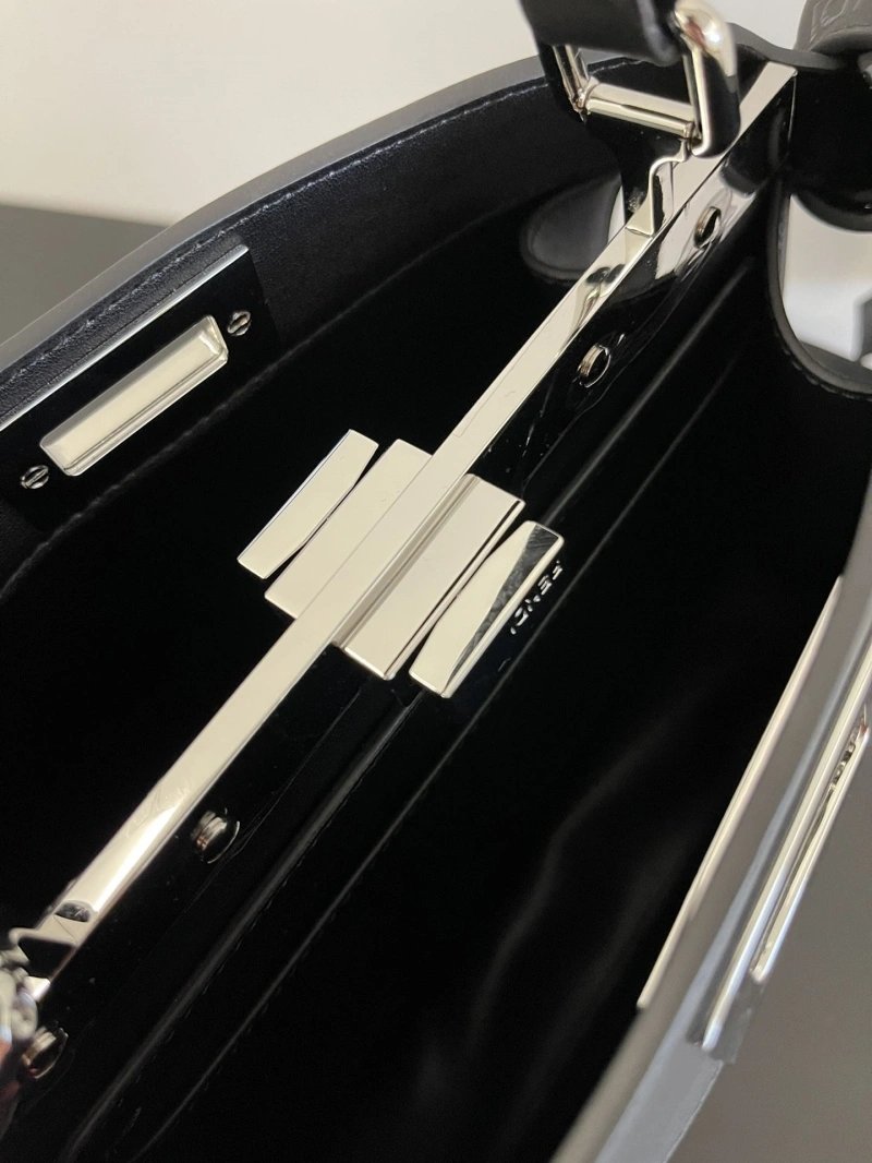 F**di top handle bags 4222c-0502