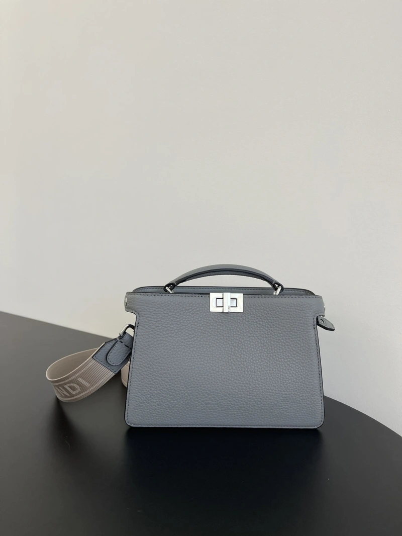 F**di top handle bags 4222c-0520