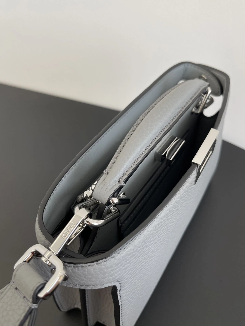 F**di top handle bags 4222c-0520