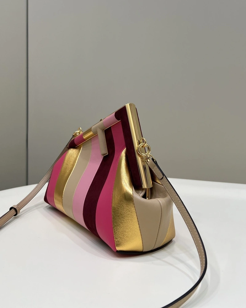 F**di first bags 4222c-0557