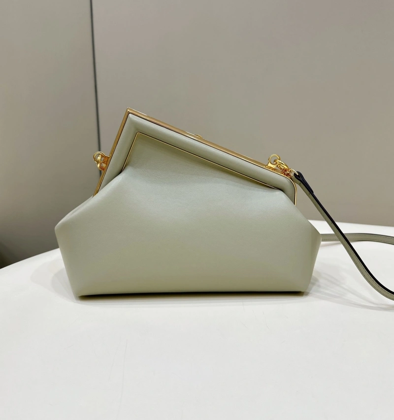F**di first bags 4222c-0559