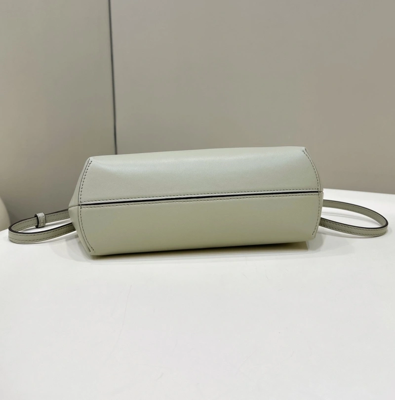 F**di first bags 4222c-0559