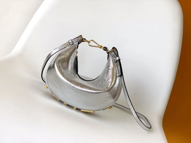 F**di top handle bags 4222c-0560