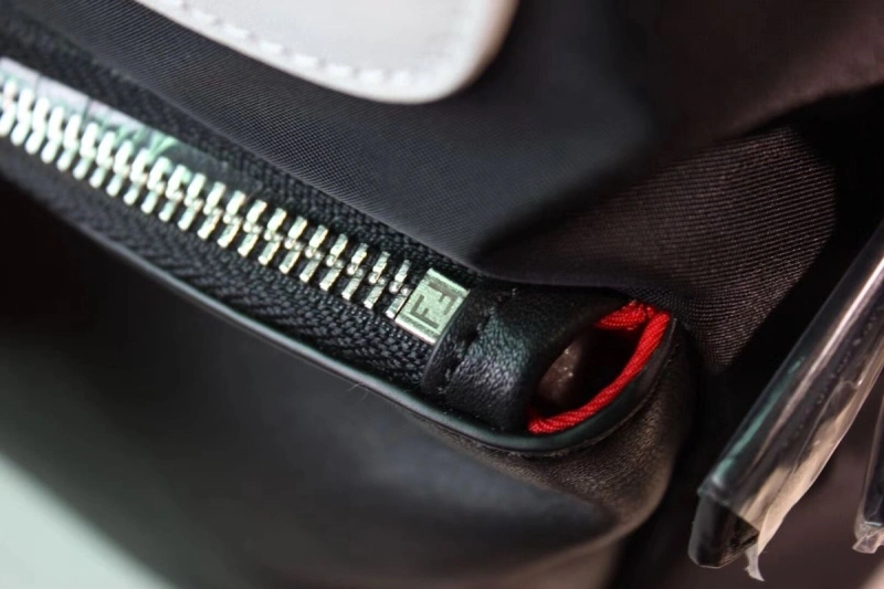 F**di backpacks 4222c-0582