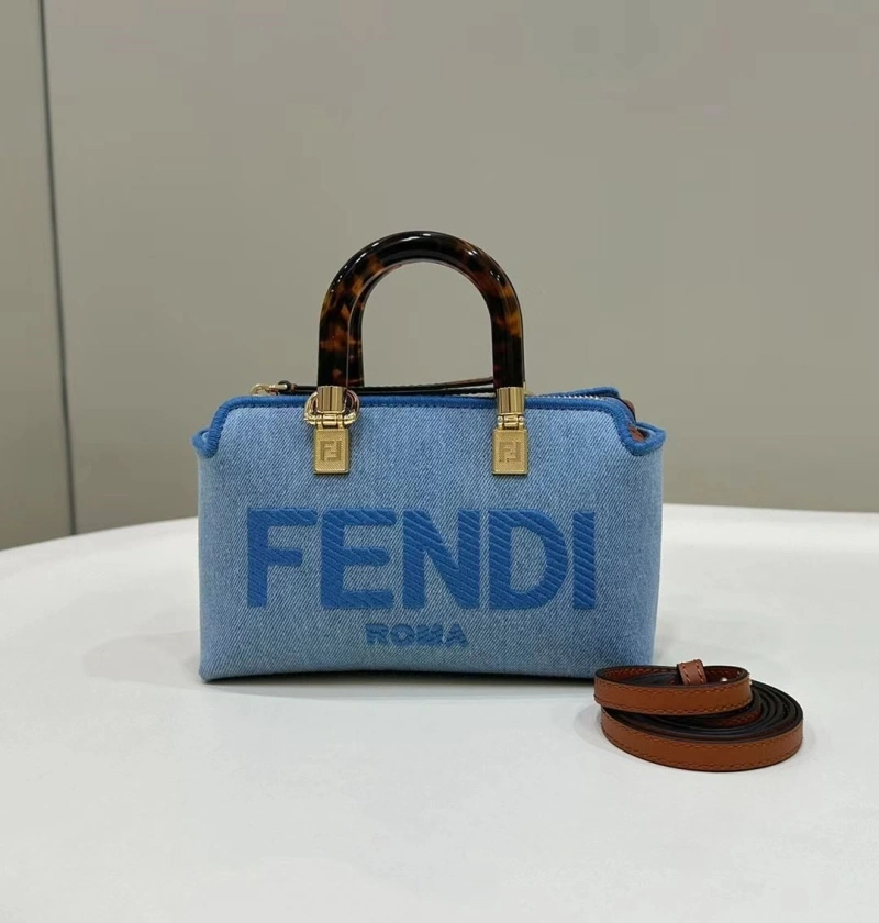 F**di top handle bags 4222c-0586