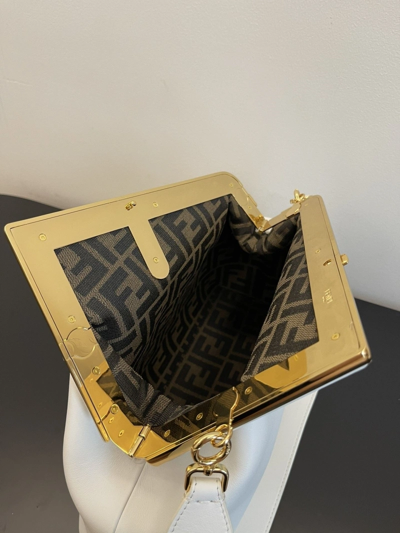 F**di first bags 4222c-0590