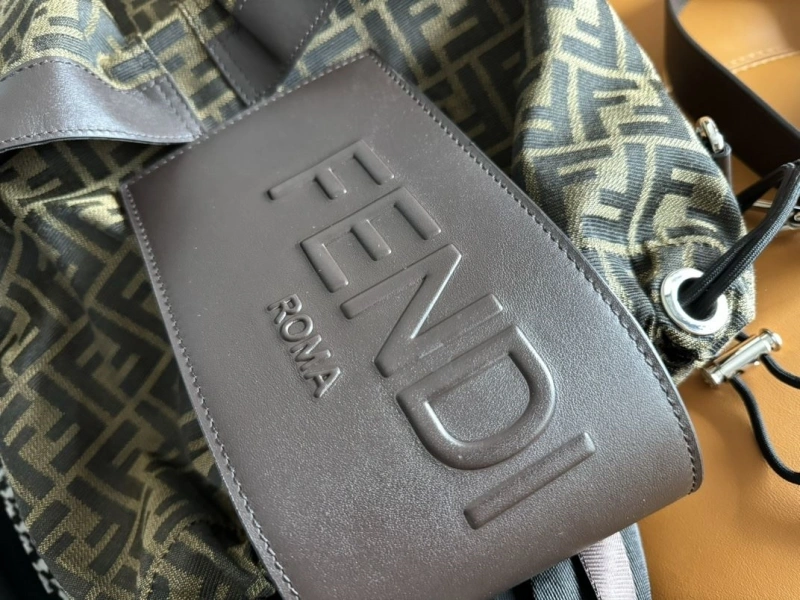 F**di backpacks 4222c-0622