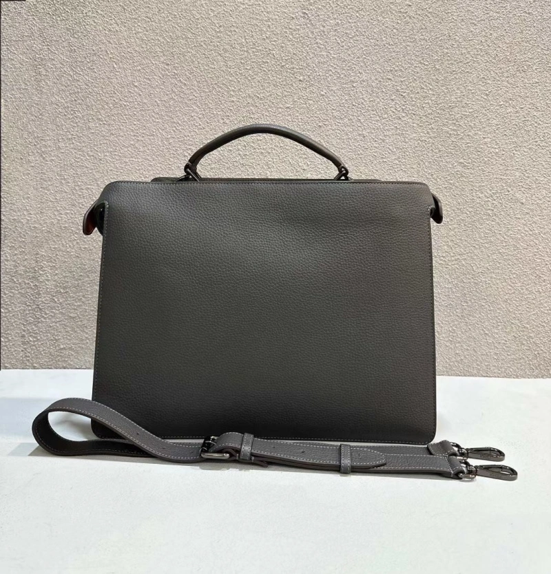 F**di shopping bags 4222c-0668