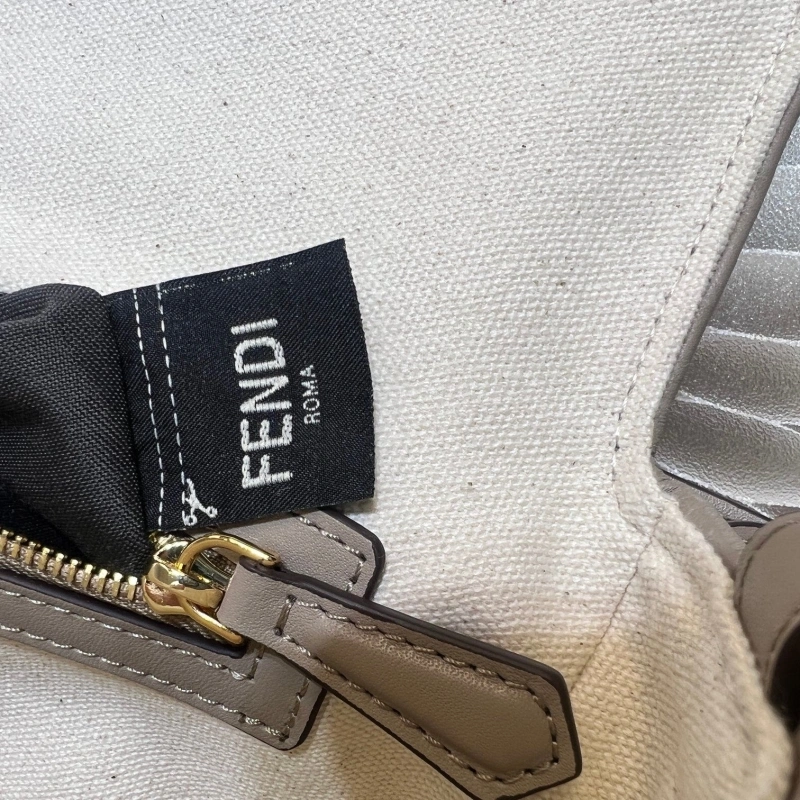 F**di baguette bags 4222c-0705