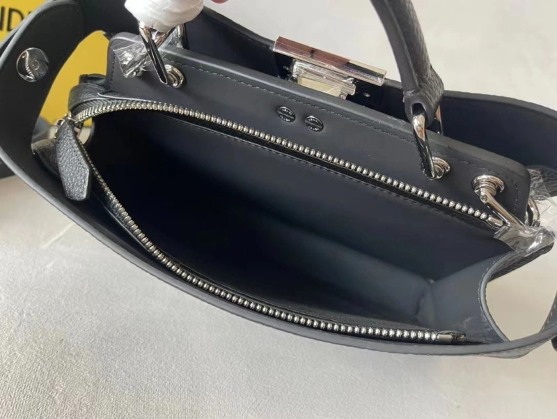 F**di shopping bags 4222c-0707