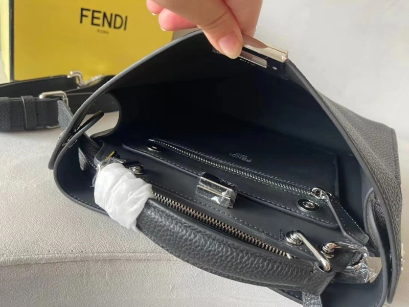 F**di shopping bags 4222c-0707