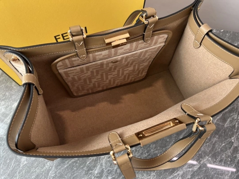 F**di shopping bags 4222c-0710