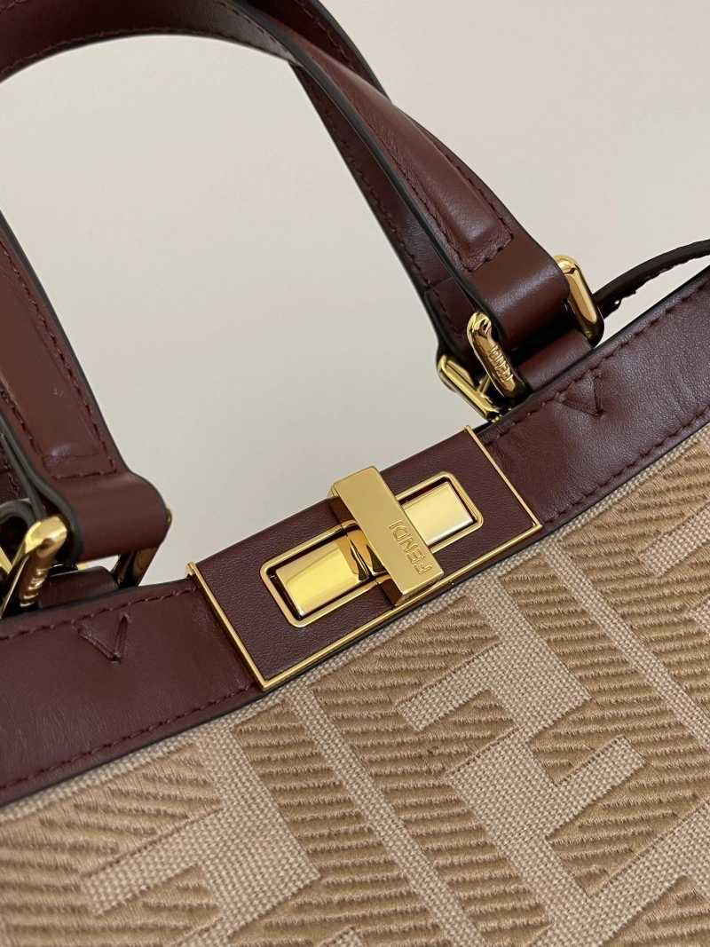 F**di shopping bags 4222c-0711
