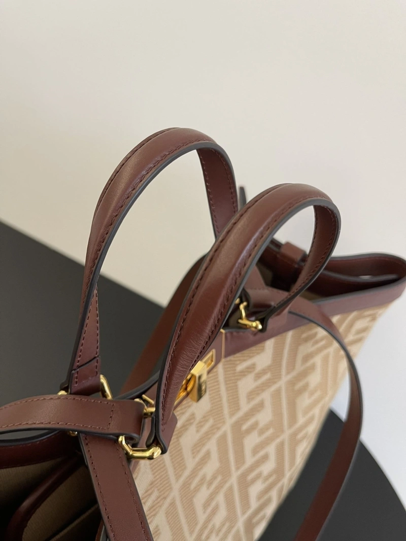 F**di shopping bags 4222c-0711